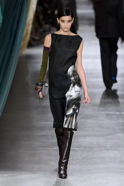Look 42